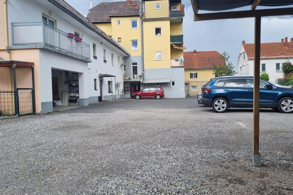 Apartment Mit 2 Betten Inklusive Gratis Parkplatz Graz Exterior photo